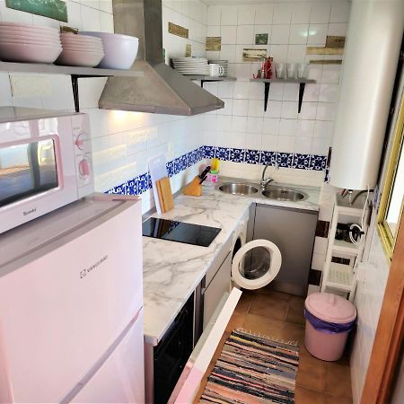 Ocean View Beach Apartment With Pool & Balconies 엘푸에르토데산타마리아 외부 사진
