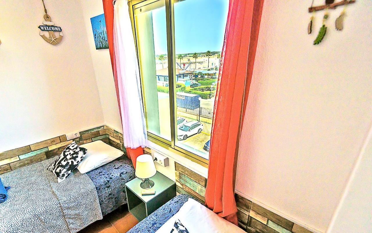Ocean View Beach Apartment With Pool & Balconies 엘푸에르토데산타마리아 외부 사진