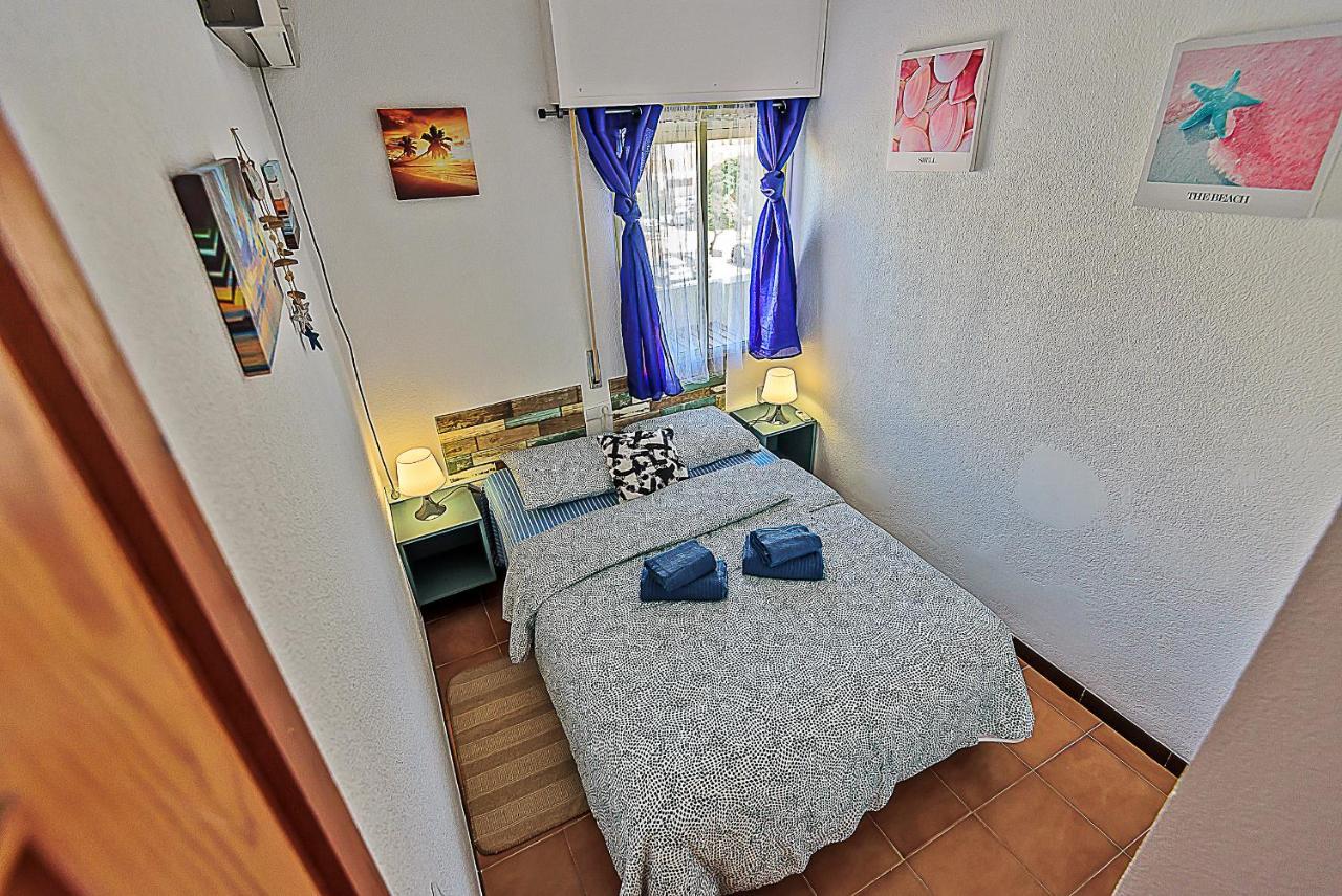 Ocean View Beach Apartment With Pool & Balconies 엘푸에르토데산타마리아 외부 사진