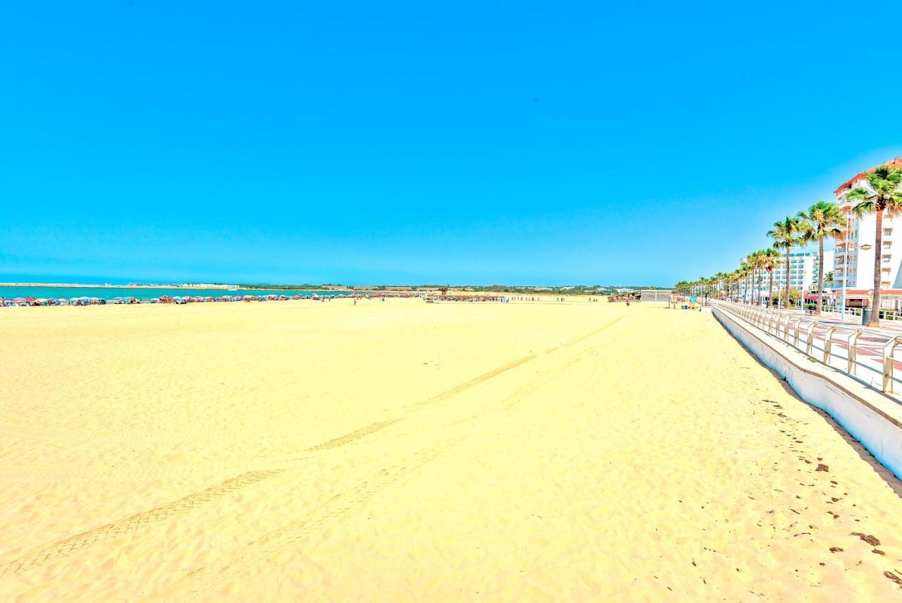 Ocean View Beach Apartment With Pool & Balconies 엘푸에르토데산타마리아 외부 사진